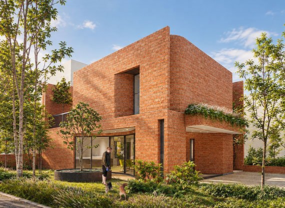FORESTA HOUSE